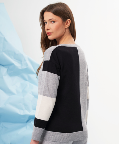 Color Block Scoop Neck Sweater